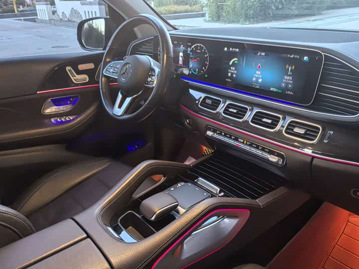 Фото 15 - Mercedes-Benz GLE-Class