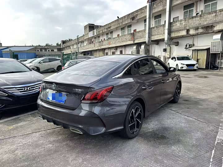 Фото 7 - MG Motor 5