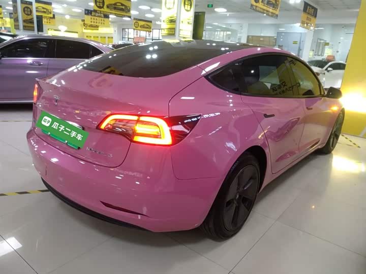 Фото 7 - Tesla Model 3