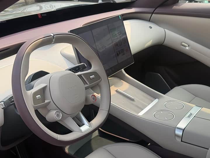 Фото 12 - Xiaomi YU7