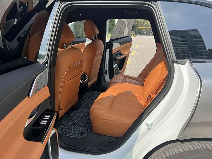 Фото 8 - XPeng G9