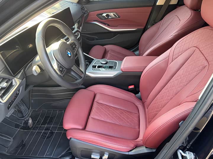 Фото 10 - BMW 3 Series