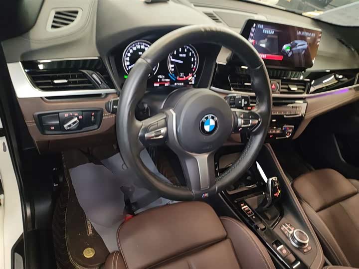 Фото 11 - BMW X2