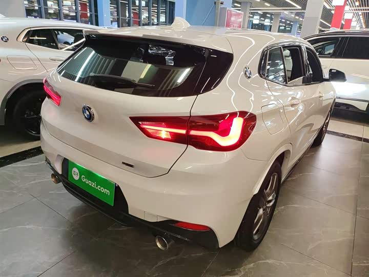 Фото 7 - BMW X2