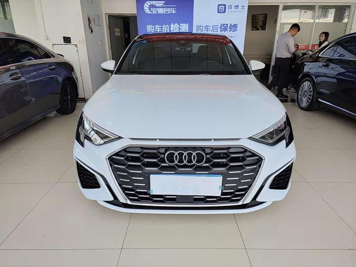 Фото 2 - Audi A3