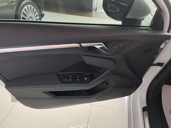 Фото 6 - Audi A3