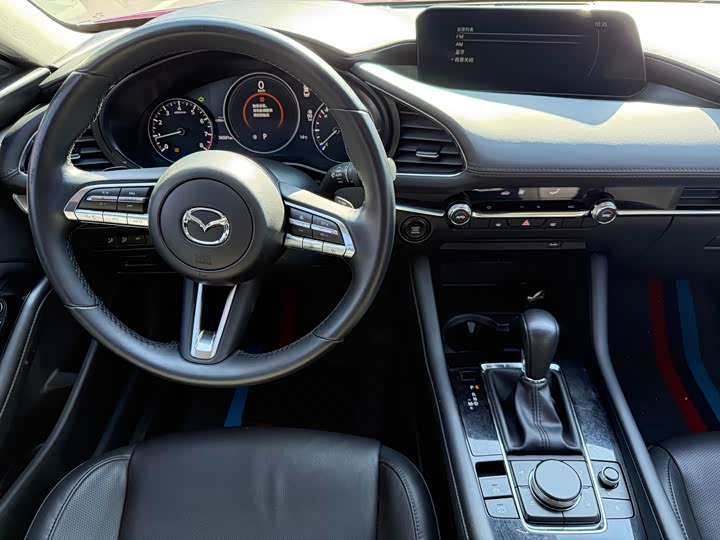 Фото 14 - Mazda 3 (Axela)