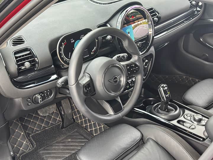 Фото 12 - Mini Clubman