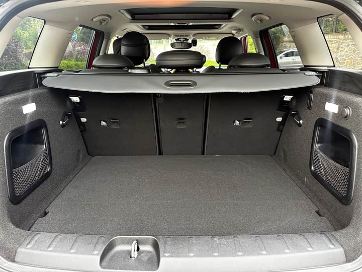 Фото 15 - Mini Clubman