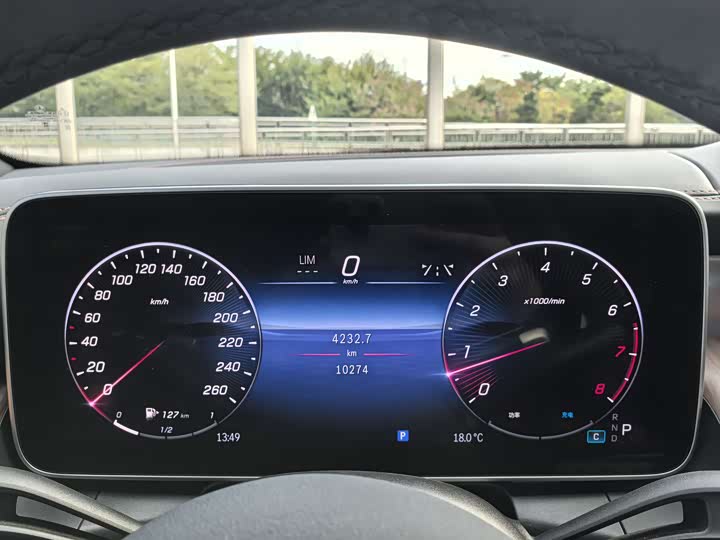 Фото 4 - Mercedes-Benz GLC-Class