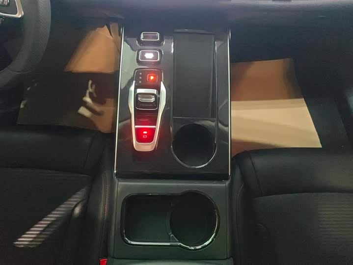 Фото 16 - GAC Trumpchi Emkoo