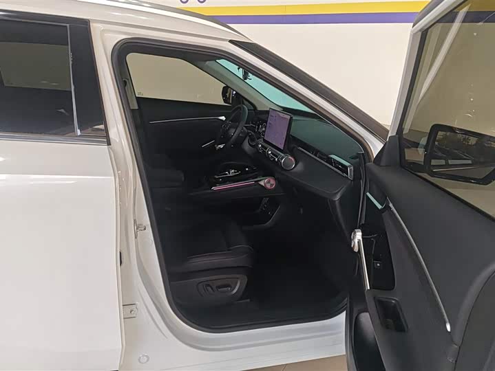 Фото 8 - GAC Trumpchi Emkoo