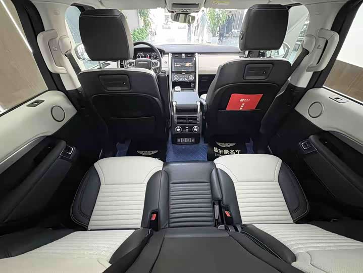 Фото 12 - Land Rover Discovery