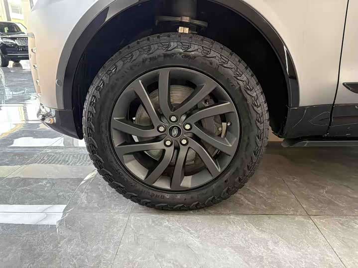 Фото 5 - Land Rover Discovery