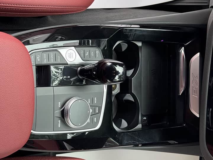 Фото 17 - BMW X3