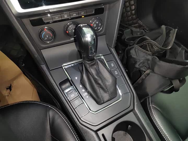 Фото 13 - Volkswagen Lamando L