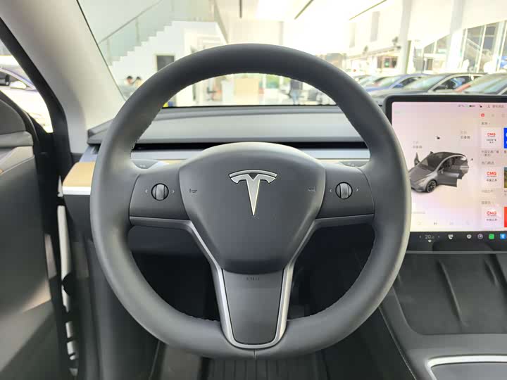 Фото 7 - Tesla Model Y