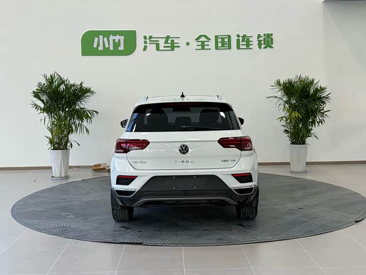 Фото 4 - Volkswagen T-Roc