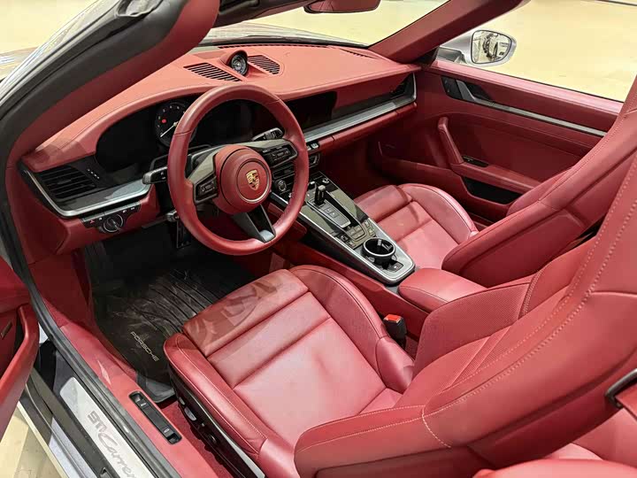 Фото 3 - Porsche 911