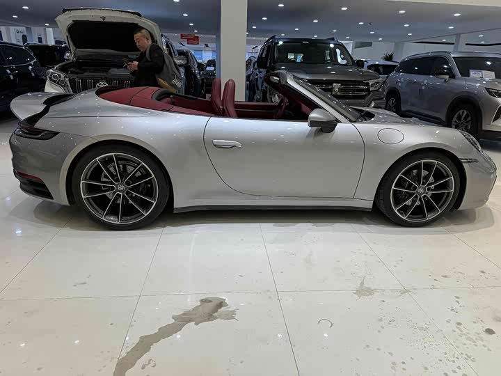 Фото 6 - Porsche 911