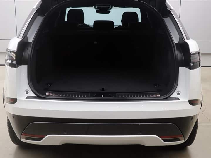 Фото 29 - Land Rover Range Rover Velar