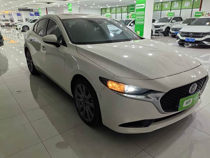 Фото 2 - Mazda 3 (Axela)