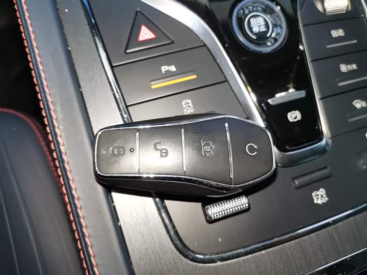 Фото 9 - BYD Yuan Plus