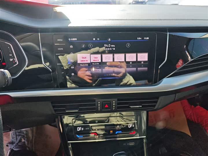 Фото 13 - Volkswagen Passat Hybrid