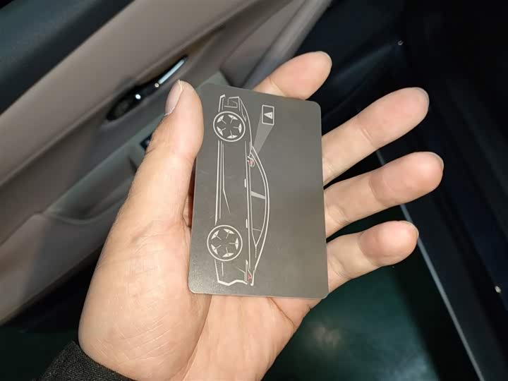 Фото 9 - Changan Deepal SL03