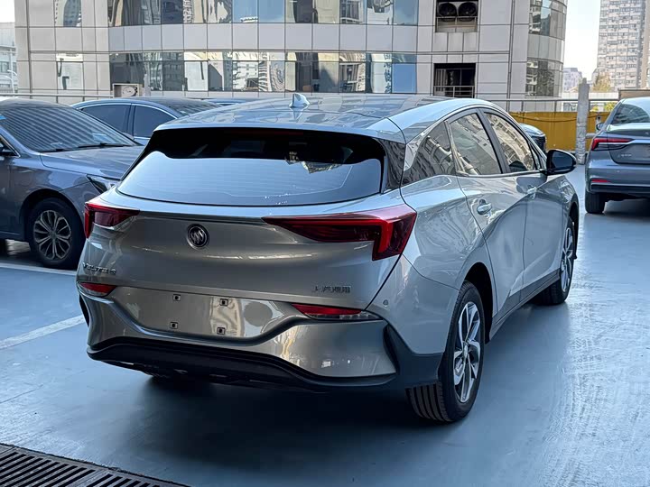 Фото 3 - Buick Velite 6