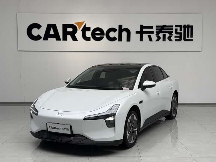 Фото 1 - XPeng Mona M03