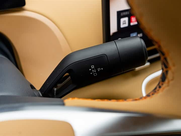 Фото 29 - Geely Galaxy Starship 7