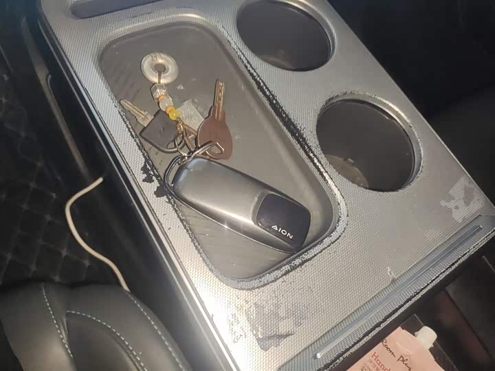 Фото 9 - GAC Aion Y