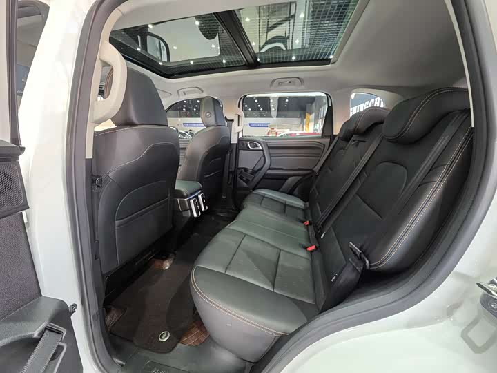 Фото 13 - Haval Dargo