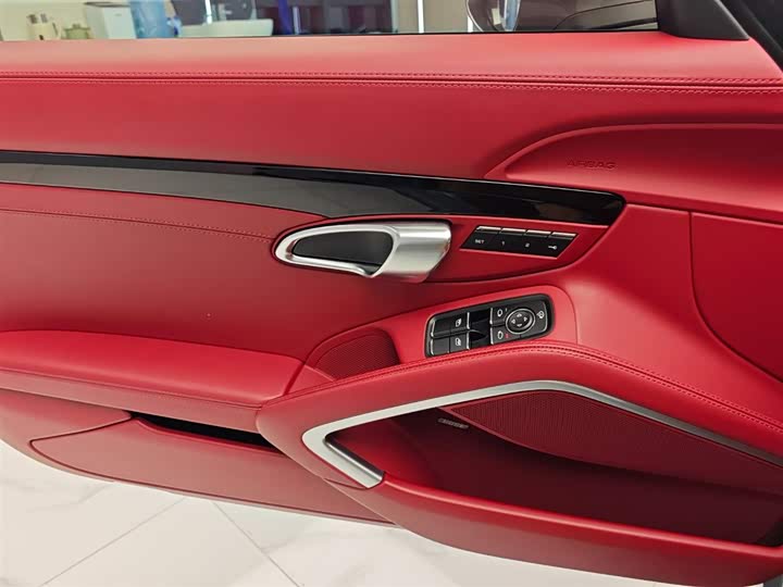 Фото 16 - Porsche 718