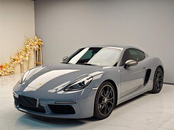 Фото 2 - Porsche 718