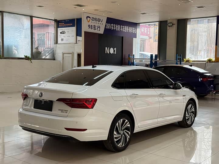 Фото 4 - Volkswagen Sagitar L