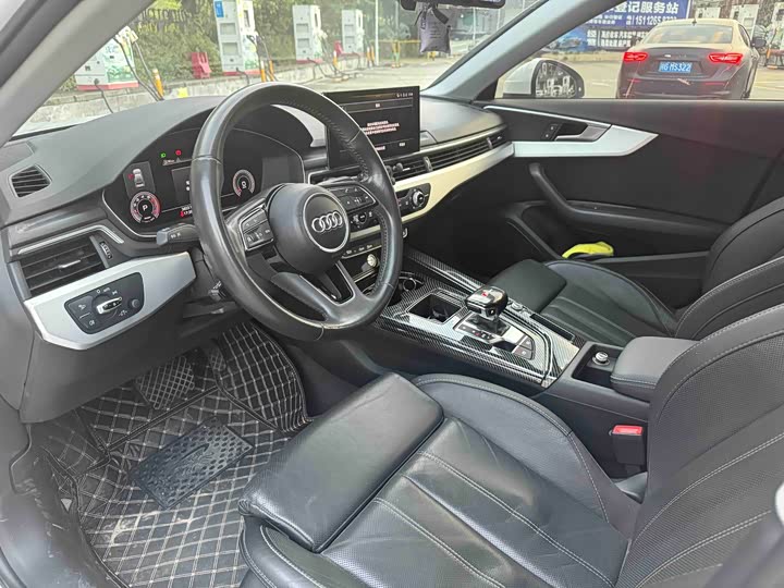 Фото 7 - Audi A4L