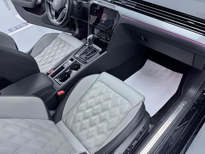 Фото 11 - Volkswagen Magotan