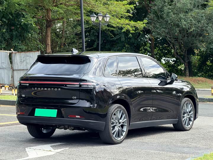 Фото 4 - Leapmotor C10