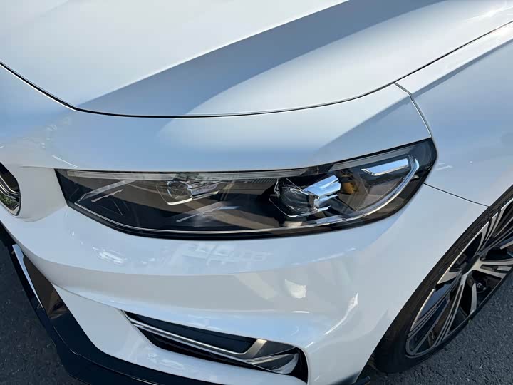 Photo 15 - Geely Preface