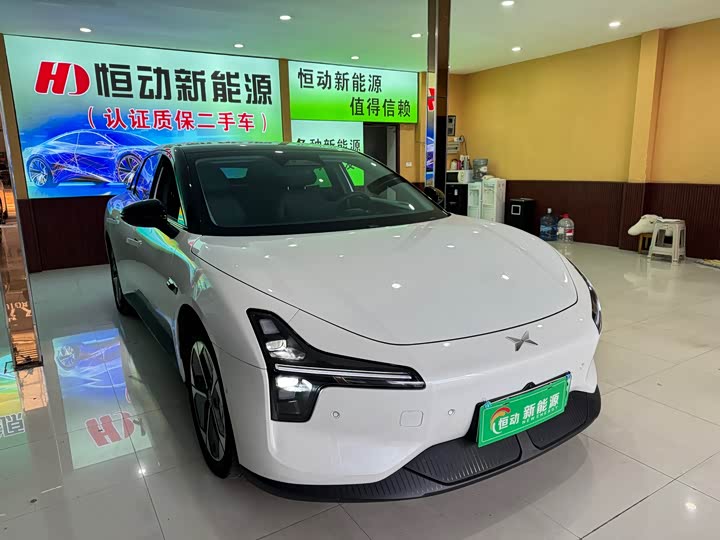 Фото 2 - XPeng Mona M03