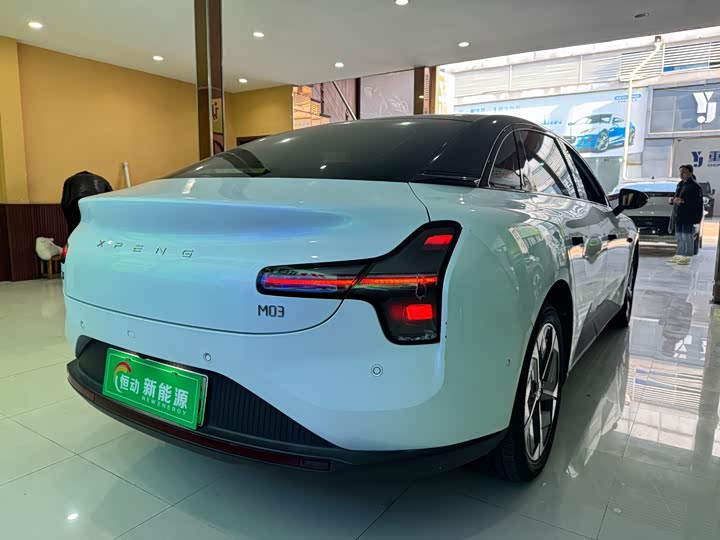 Фото 4 - XPeng Mona M03