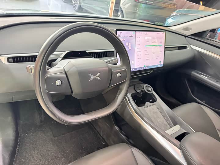 Фото 9 - XPeng Mona M03