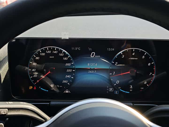 Фото 8 - Mercedes-Benz GLA-Class