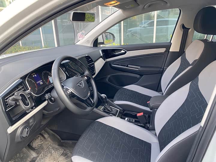 Фото 4 - Jetta VS5