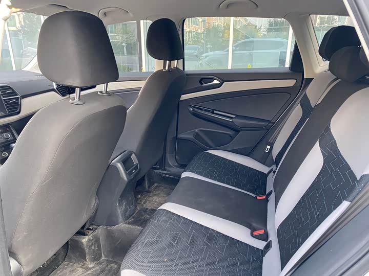 Фото 5 - Jetta VS5