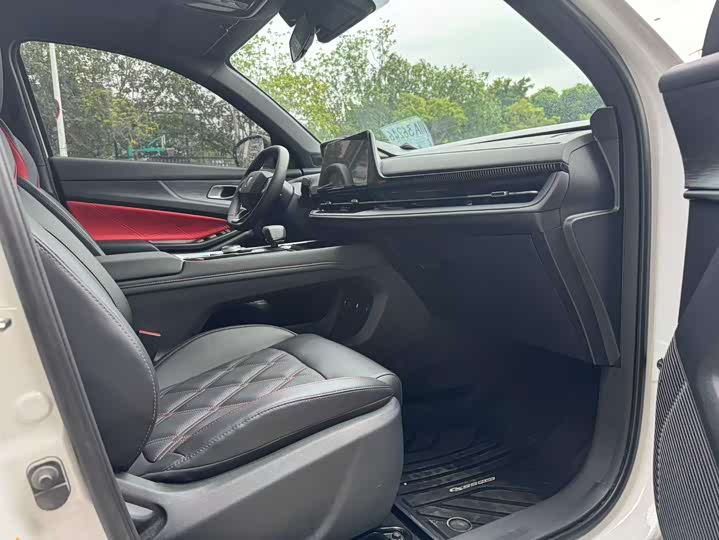 Фото 10 - Changan CS55 Plus