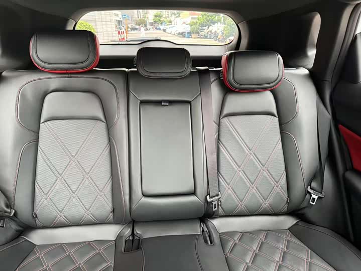 Фото 13 - Changan CS55 Plus