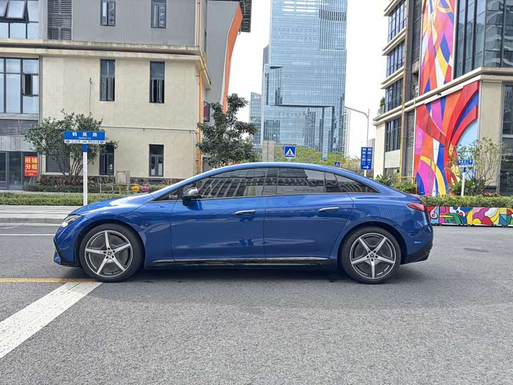 Фото 7 - Mercedes-Benz EQE